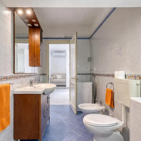 Ferienhaus L' Arancio - Bilocale Con Giardino E Parcheggio